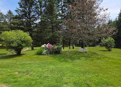 23 E Colebrook Rd, Colebrook, NH 03576 - photo 3