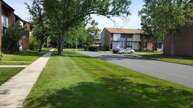 124 Howsington Place, East Windsor, NJ 08520 - photo 3