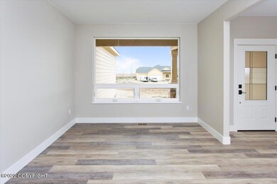 05-Sitting Room_DMD_1775