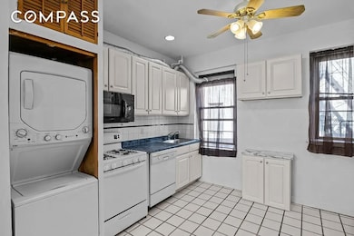 Acropolis Gardens unit 5-B, Astoria, NY 11105 - photo 5