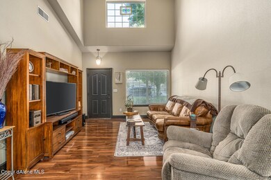 893 W Willow Lake Loop 2