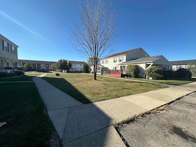 28219 Raleigh Crescent Dr unit 41, Chesterfield, MI 48051 - photo 3