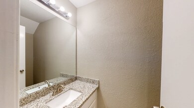 7807 Bateman Ln unit 7807, Houston, TX 77088 - photo 7