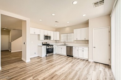 4118 Beech Family St unit 2, Las Vegas, NV 89115 - photo 3