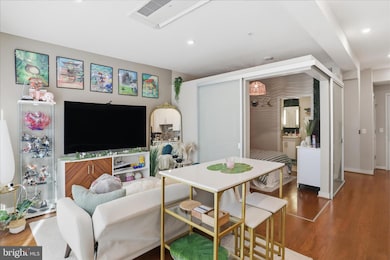 Octave 1320 unit 805, Silver Spring, MD 20910 - photo 6