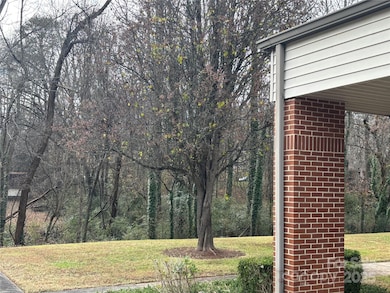 401 Woodhaven Dr, China Grove, NC 28023 - photo 4