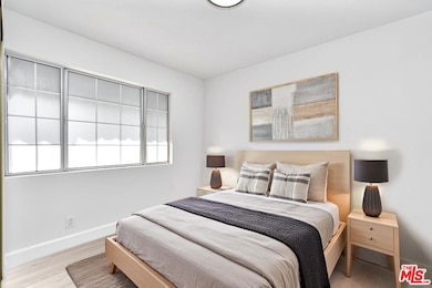 536 N Oxford Ave unit 536, Los Angeles, CA 90004 - photo 4