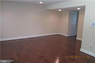 9059 Congress Place, Landover, MD 20785 - photo 6