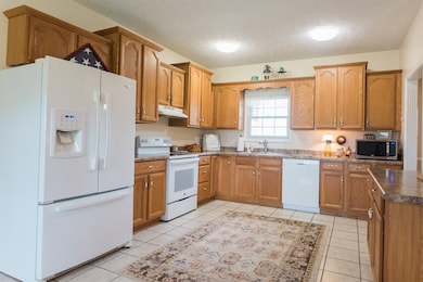 120 Jim Forsythe Ln, Harrodsburg, KY 40330 - photo 7