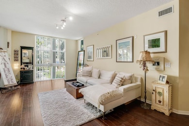 804 E Windward Way unit 201, Lantana, FL 33462 - photo 4