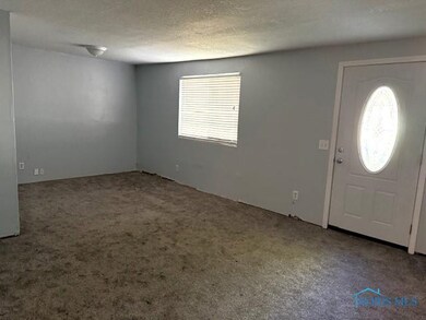 1105 1st St, Findlay, OH 45840 - photo 3