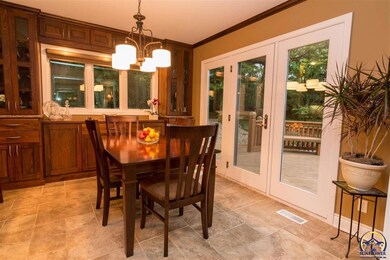 5934 SW 47th St, Topeka, KS 66610 - photo 5