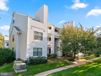 1627 Carriage House Terrace unit C, Silver Spring, MD 20904 - photo 2