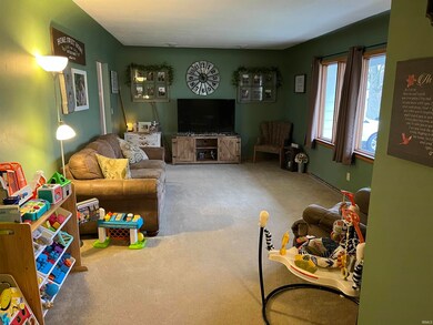 222 W Andrews St, Monroe, IN 46772 - photo 4