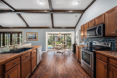 206 Wild Oak Dr, Brandon, FL 33511 - photo 7