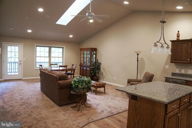 601 Shook Ct W, Greencastle, PA 17225 - photo 7