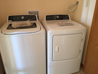 6617 Scattergood Ln, Windsor, WI 53598 - photo 5