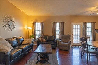 142 River Rock Way, Berea, OH 44017 - photo 3