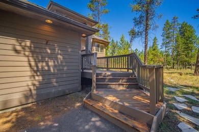 17745 Sarazen Ln unit 7, Bend, OR 97707 - photo 2