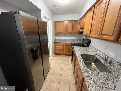 9658 Hagel Cir unit 32/B, Lorton, VA 22079 - photo 5