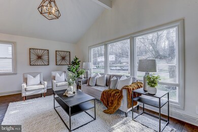 912 Cromwell Bridge Rd, Towson, MD 21286 - photo 4