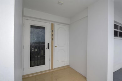 Century Plaza unit 903, Pompano Beach, FL 33062 - photo 5