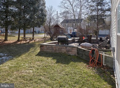 44 Brook Dr, Burlington, NJ 08016 - photo 4