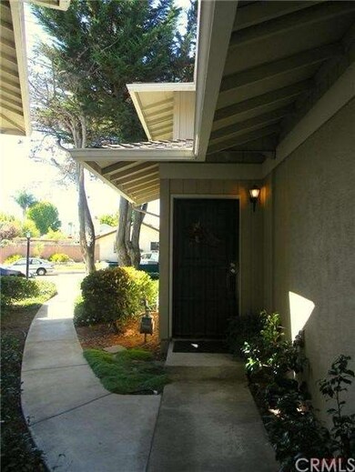 New security screen and front door recently painte