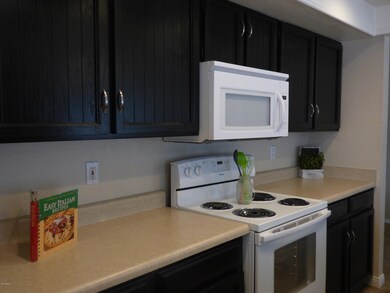 641 W Laguna Azul Ave, Mesa, AZ 85210 - photo 5