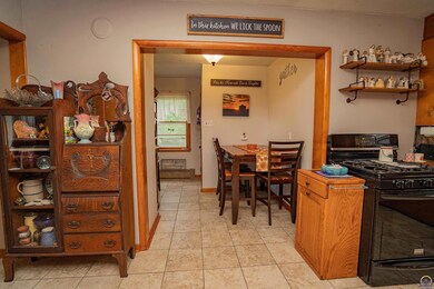 14390 102nd Rd, Hoyt, KS 66440 - photo 6