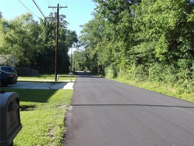 66b1 Eleventh St, Slidell, LA 70458 - photo 2