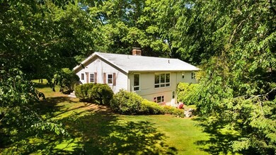 355 Highland St, Weston, MA 02493 - photo 4