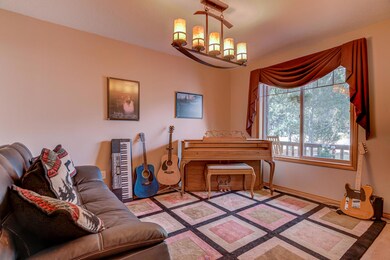 55740 Lost Rider Loop, Bend, OR 97707 - photo 4