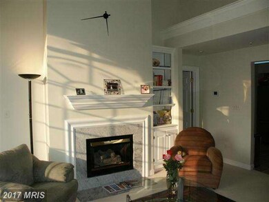 12225 Fairfield Hse Dr unit 112C, Fairfax, VA 22033 - photo 3