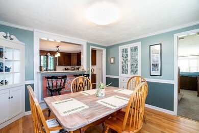 538 Amostown Rd, West Springfield, MA 01089 - photo 7