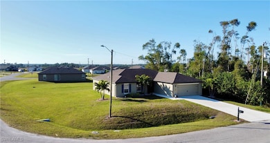 264 Blackstone Dr, Fort Myers, FL 33913 - photo 3
