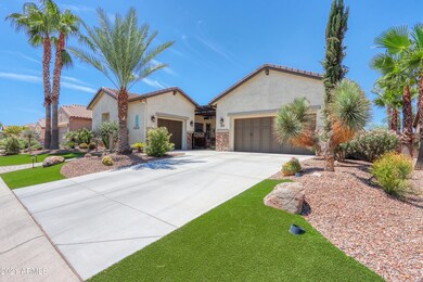 3 car garage w/4ft ext