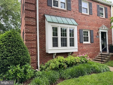 6739 Fairfax Rd, Chevy Chase, MD 20815 - photo 2