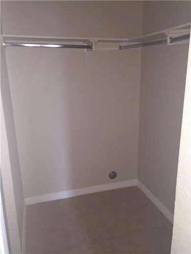 11001 SW 218 Te, Cutler Bay, FL 33170 - photo 7