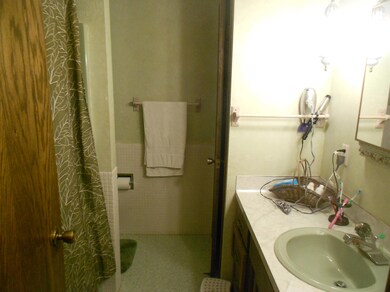 Main Bathroom<|><|>
