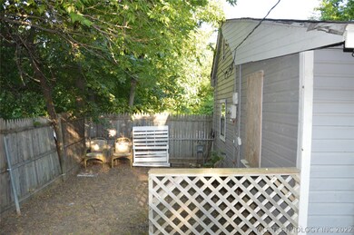 805 N 10th St, Sapulpa, OK 74066 - photo 7