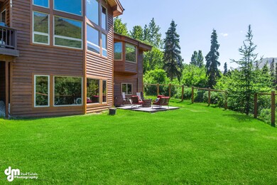 Backyard 3865