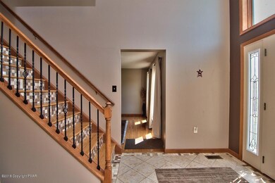 252 Harvest Hill Dr, Effort, PA 18330 - photo 7