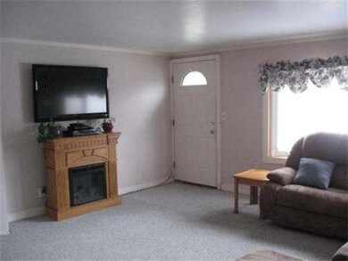 132 Jaffrey St, Weymouth, MA 02188 - photo 2