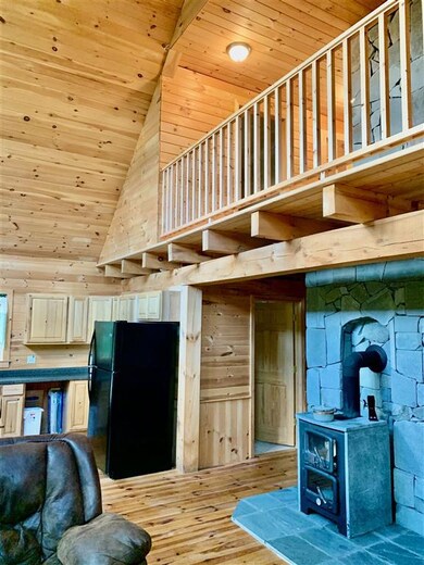 175 Stoddard Rd, Colebrook, NH 03576 - photo 5