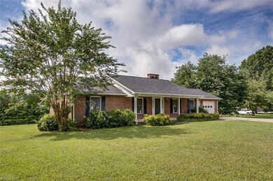 850 Rockcliff Terrace, Asheboro, NC 27205 - photo 3