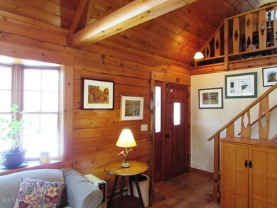 307 Surrey Dr, Hawley, PA 18428 - photo 2