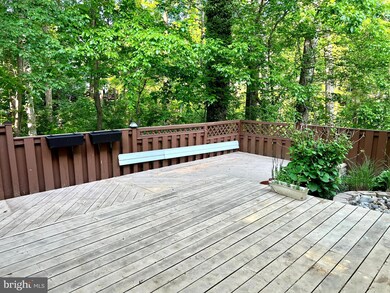 18835 Summer Oak Ct, Germantown, MD 20874 - photo 3