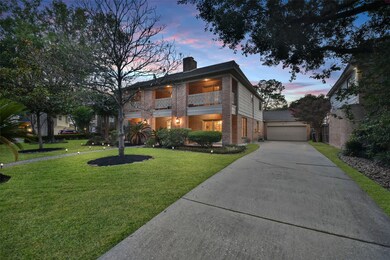 7215 Holder Forest Cir, Houston, TX 77088 - photo 2