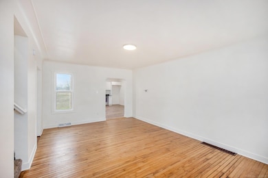 57291 Rosell Rd, Lenox, MI 48048 - photo 5